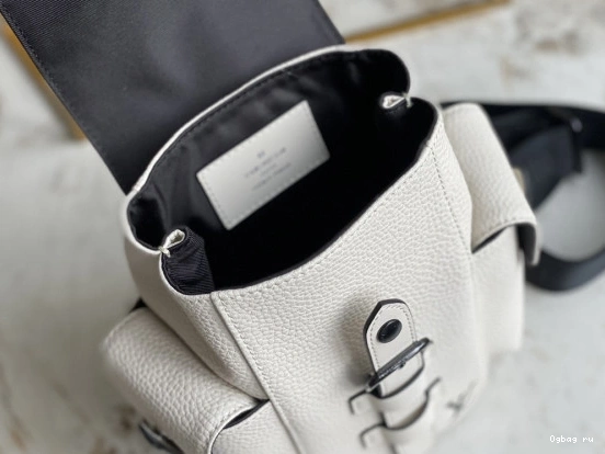 CHRISTOPHER XS LOUIS VUITTON 0820